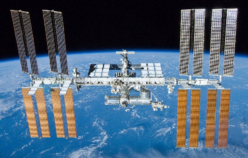 A NASA úgy nyugdíjazza a Nemzetközi Űrállomást, hogy 2031-ben a Csendes óceánba robbantja